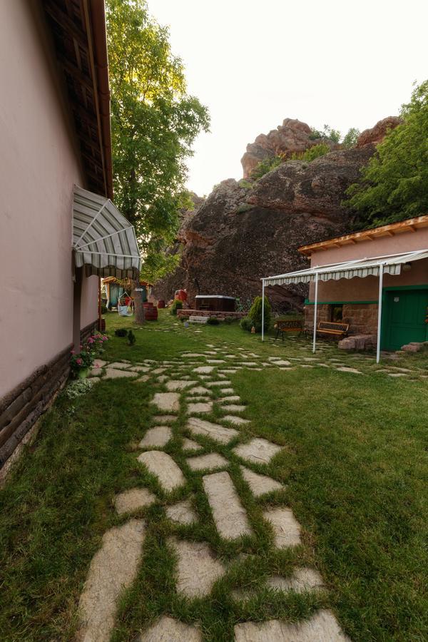 Villa Kada Falkovets Exterior photo